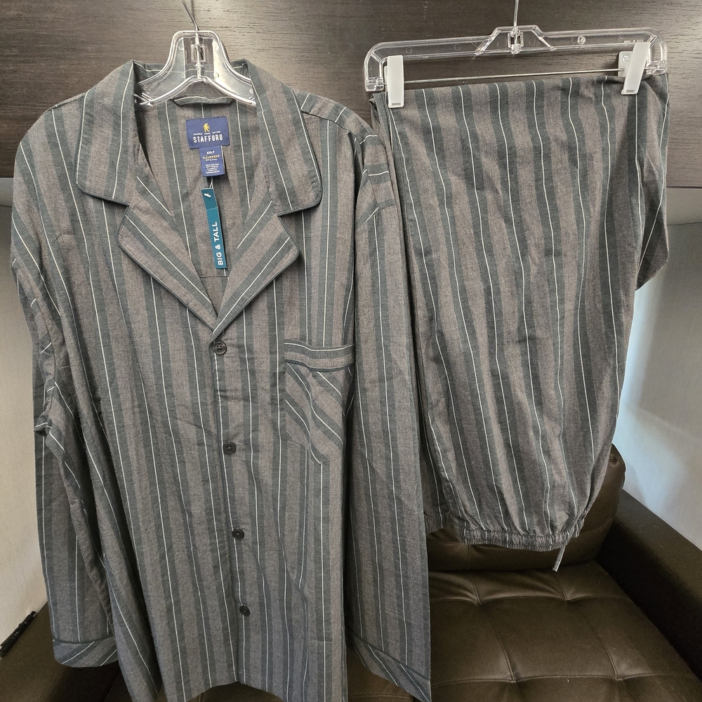 Stafford Charcoal Striped Pajama Set